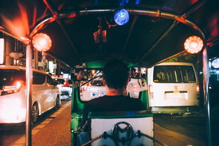 九游娱乐网站-《堡垒之夜》“未来光影”赛季，趣味创意无限！